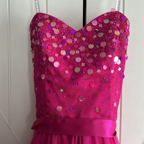 Prom Dress - Picture 2 of 4